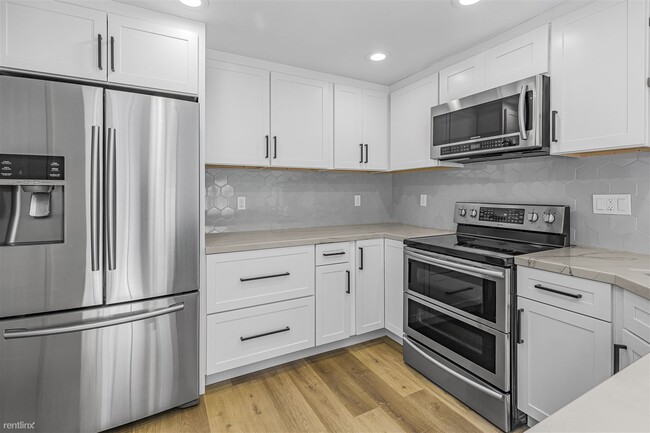 Building Photo - 2 br, 2 bath Townhome - 2562 Yerba Bank Court