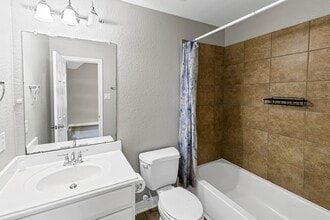 Building Photo - 27923 Barberry Banks Ln