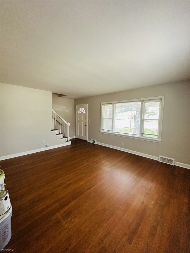 Foto del edificio - 4 br, 1.5 bath House - 7903 Daffodil Dr