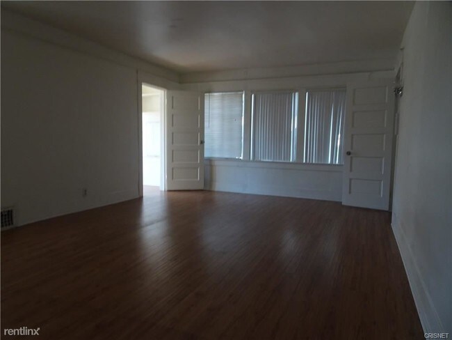 Building Photo - 5 br, 2 bath House - 1624 S Gramercy Pl