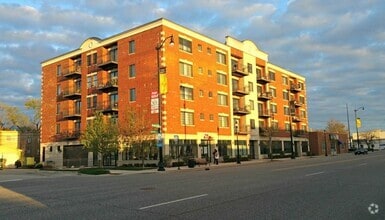 Building Photo - 8255 Skokie Blvd