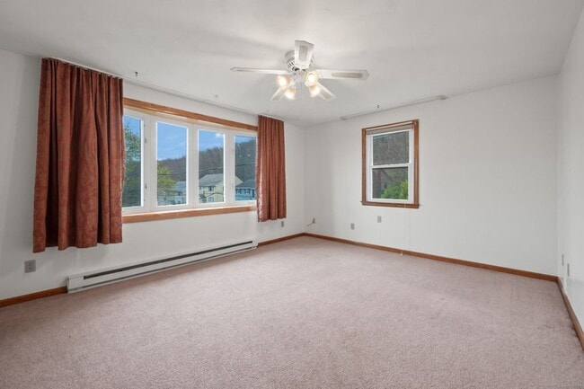Building Photo - 62 Briarwood Rd