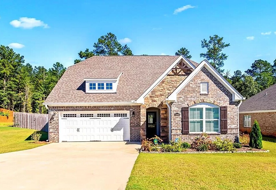 4094 Broadview Dr, Opelika, AL 36801 House Rental in Opelika, AL