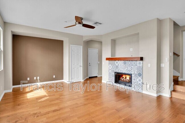 Building Photo - 2621 Matera Ln