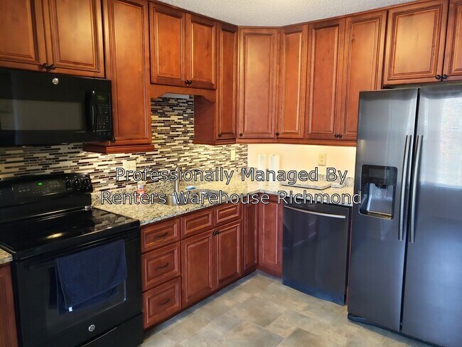 Building Photo - 14404 Deer Meadow Dr