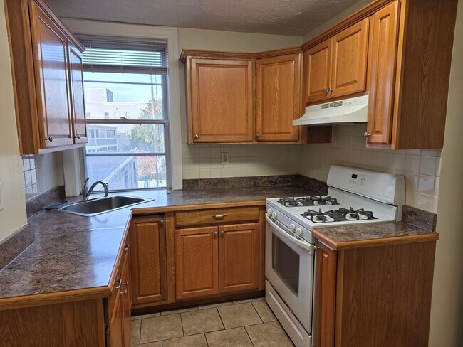 Foto del edificio - 341 Cambridge St