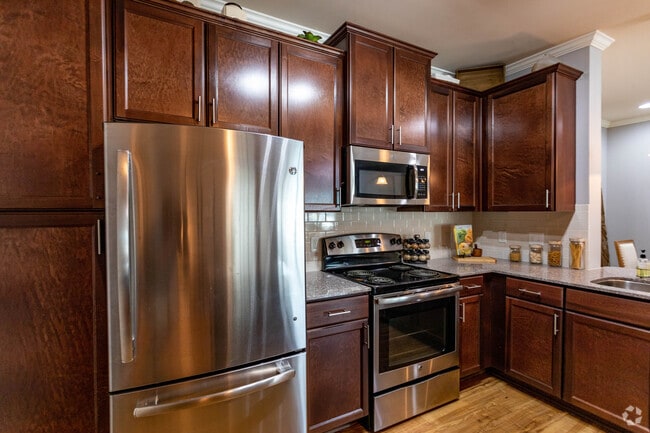 2BR, 2BA - B1SRG - 1225SF - Vintage Crossing Apartments