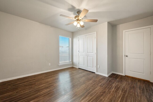 Building Photo - 2107 Kirksey Ave