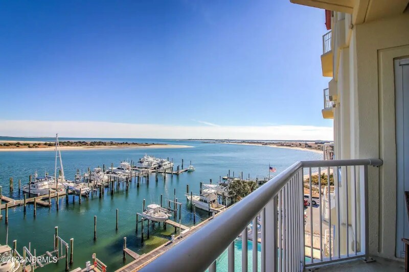 Foto principal - 100 Olde Towne Yacht Club Rd