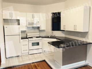 Foto del edificio - 201 W 81st St