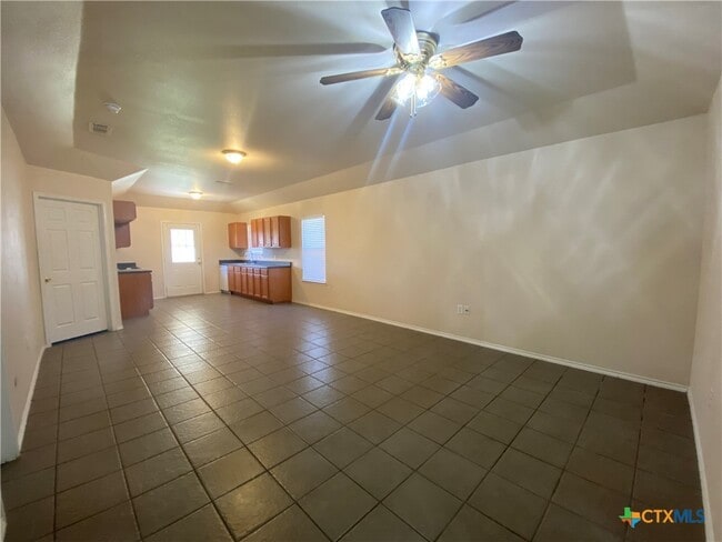 Building Photo - 239 Rosalie Dr