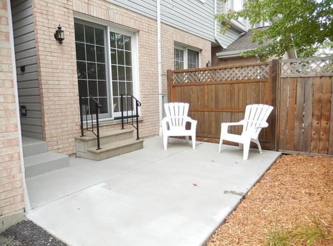 Building Photo - 854 N First St