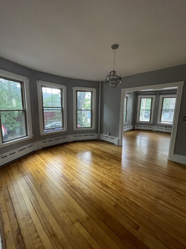 Dining Room and Living Room - 15 Bolton St