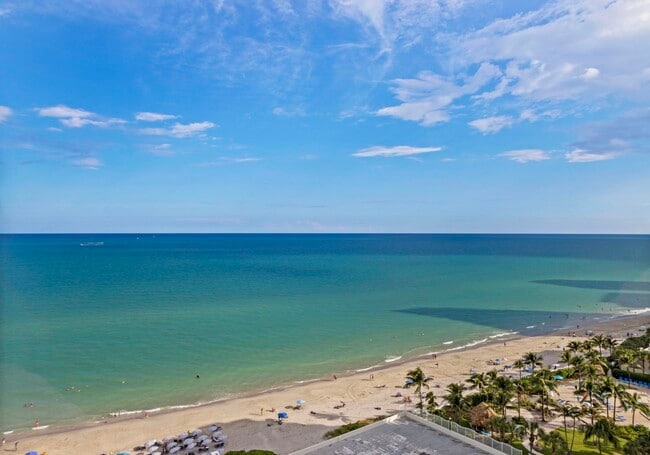 Building Photo - 3725 S Ocean Dr