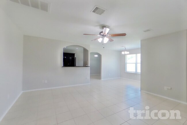 Foto del edificio - 8515 Bartletts Harbor Ct