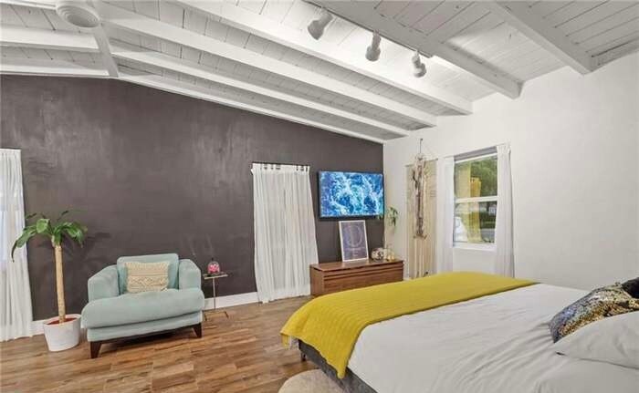 Foto principal - 2106 SW 3rd Ter