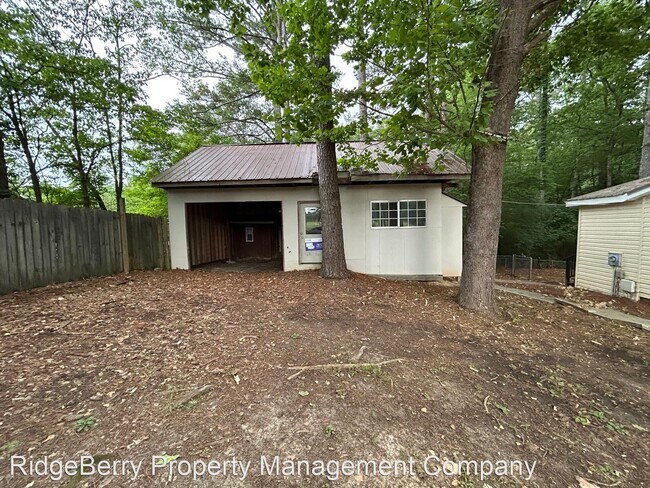 Building Photo - 3 br, 2 bath House - 53 Acorn Road
