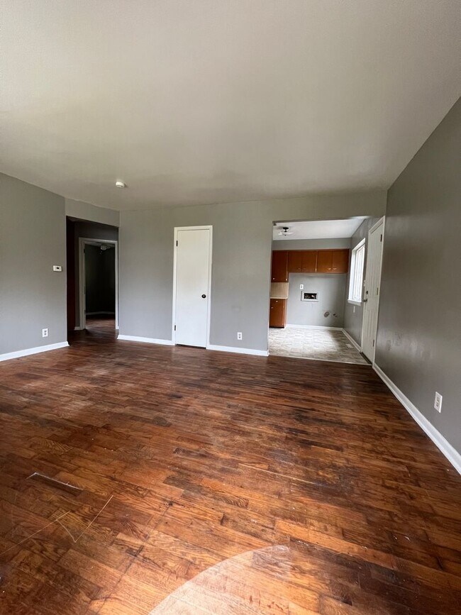 Foto del edificio - Available Now 2 bedroom 1 bathroom in South East Springfield