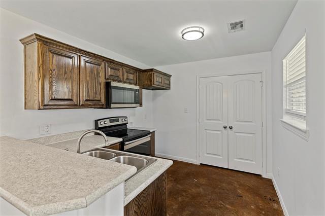 Foto del edificio - 804 E 5th St