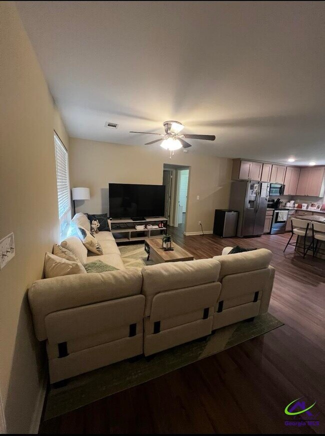 Foto del edificio - 225 Addison Ln