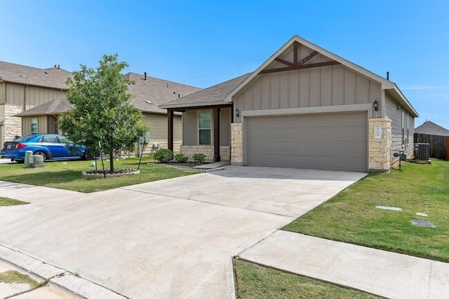 Building Photo - 469 Grace Lilly Dr