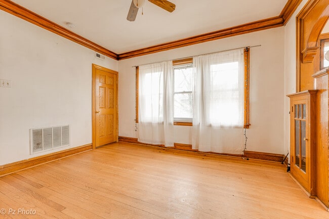 Foto del edificio - 4759 S Springfield Ave