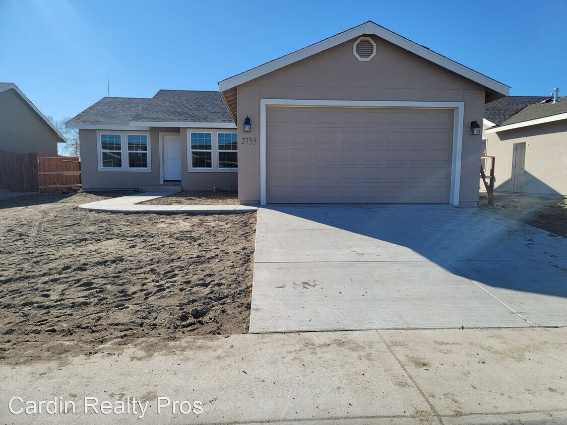 Primary Photo - 4 br, 2 bath House - 2755 Ladera