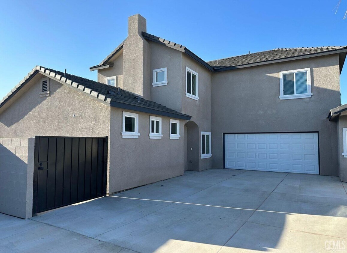 Foto principal - 8620 Frankie Lou St