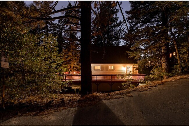 Foto del edificio - 33314 Falling Leaf Dr