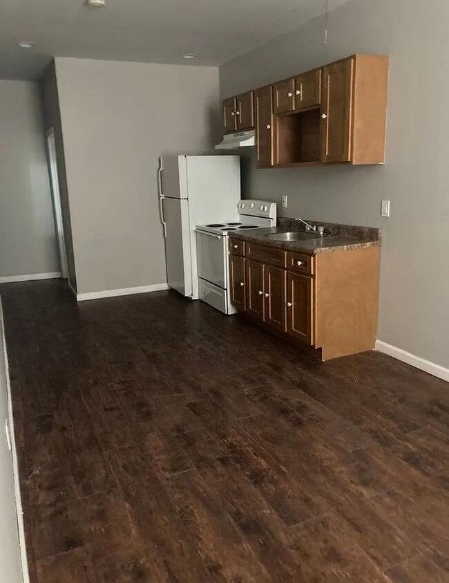 Photo - Beautifully Updated 2 Bedroom, 2 Bathroom Single-Family Home