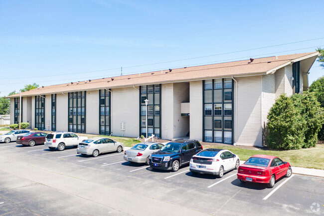 Building Photo - Wood Creek Apartments