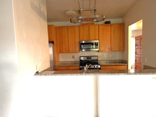 Foto del edificio - 9076 Walker Ct