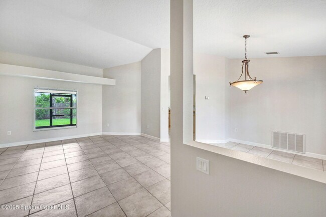 Foto del edificio - 1135 Egret Lake Way