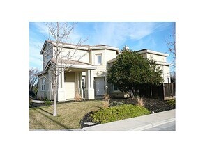 Building Photo - 17680 Bentley Dr