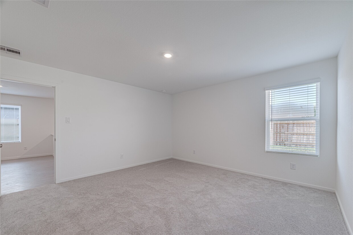 Building Photo - 18068 Trepito Ave