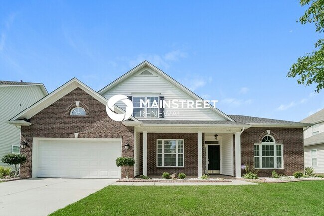 Foto del edificio - 5 Bedroom Pet-Friendly Home in Charlotte, NC with Main Street Renewal