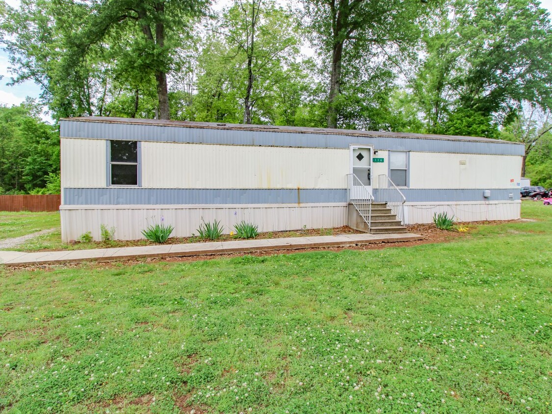 Primary Photo - Cozy Country Living – Trailer Home for Rent