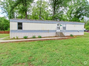 Building Photo - 116 Cameron Cir