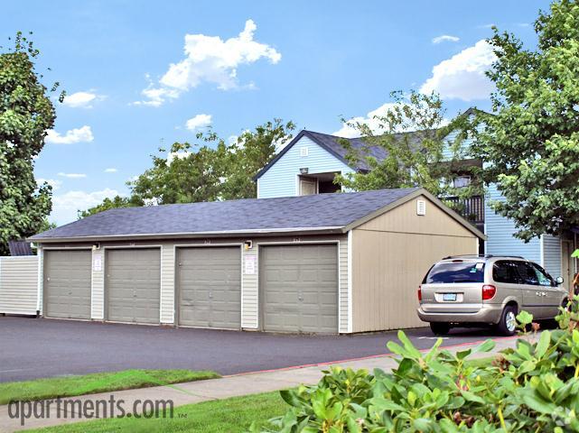 Parking Area - Berry Ridge