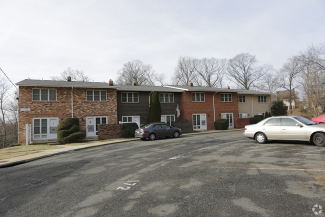 Building Photo - 160 Normandy Hill Dr