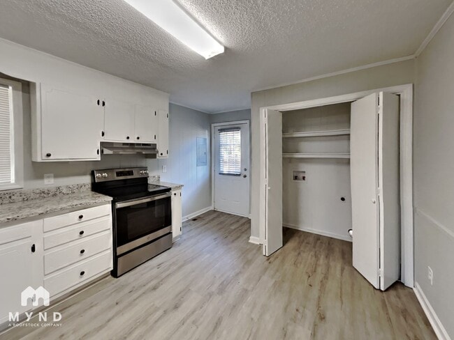Building Photo - 116 Barbee Rd SW