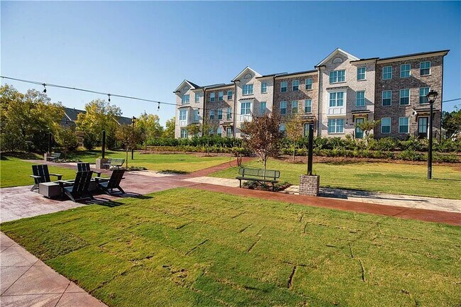 Building Photo - 245 Sims Park Pl.