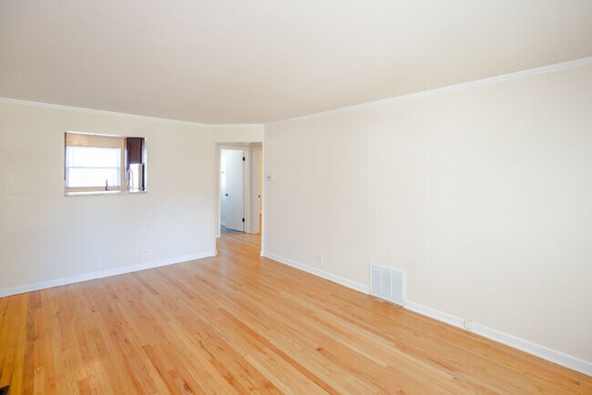 Foto del edificio - 4262 W Nelson St