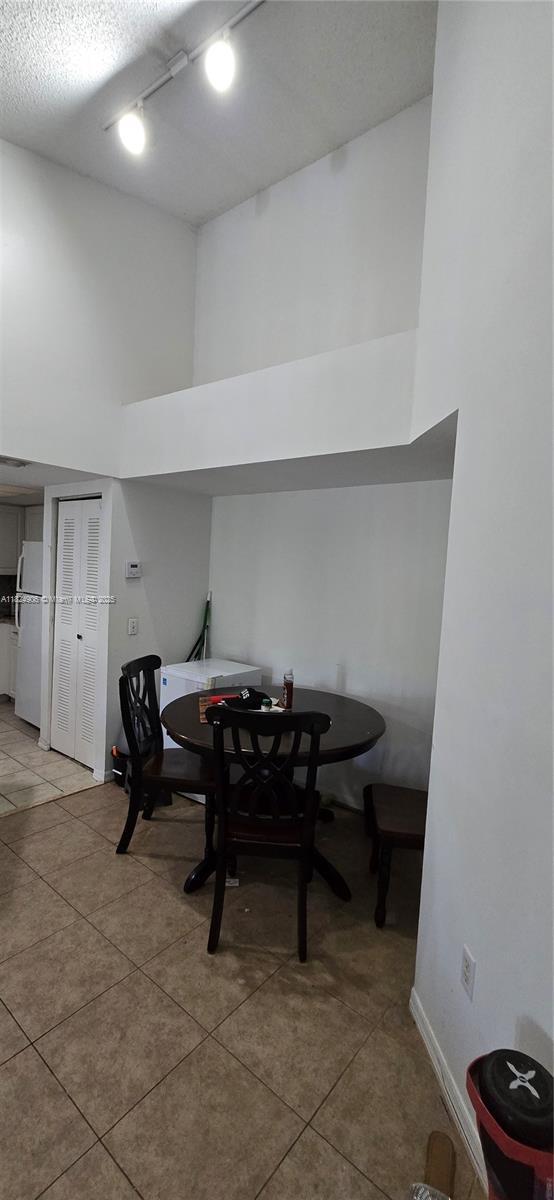 Foto del edificio - 4149 N Haverhill Rd