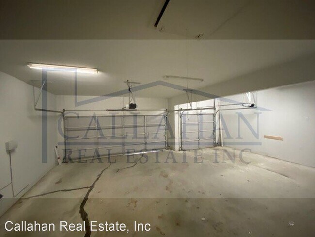 Building Photo - 4 br, 3 bath House - 2800 Amber Cv