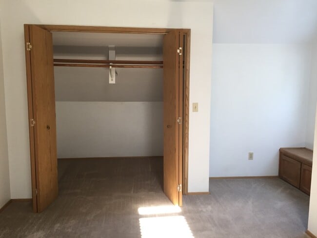 Foto del edificio - 824 SW Maple Tree Dr