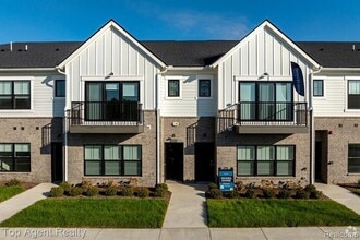 Building Photo - 31601 Gabby Ct