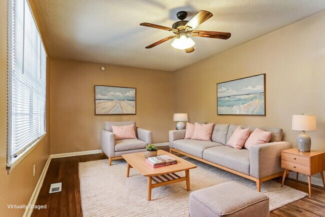 Foto del edificio - 1505 Bobolink Ln NE