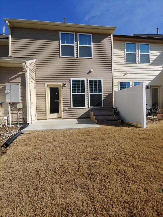 Building Photo - 1080 Kenross Dr