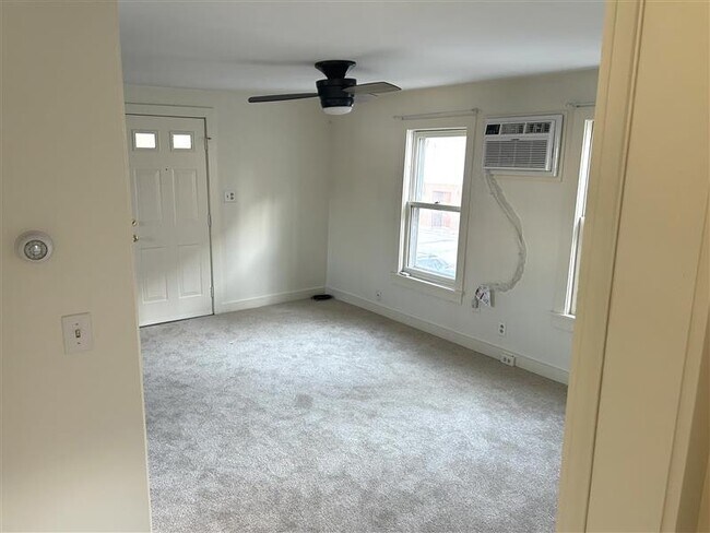 Foto del edificio - 33 Putnam St